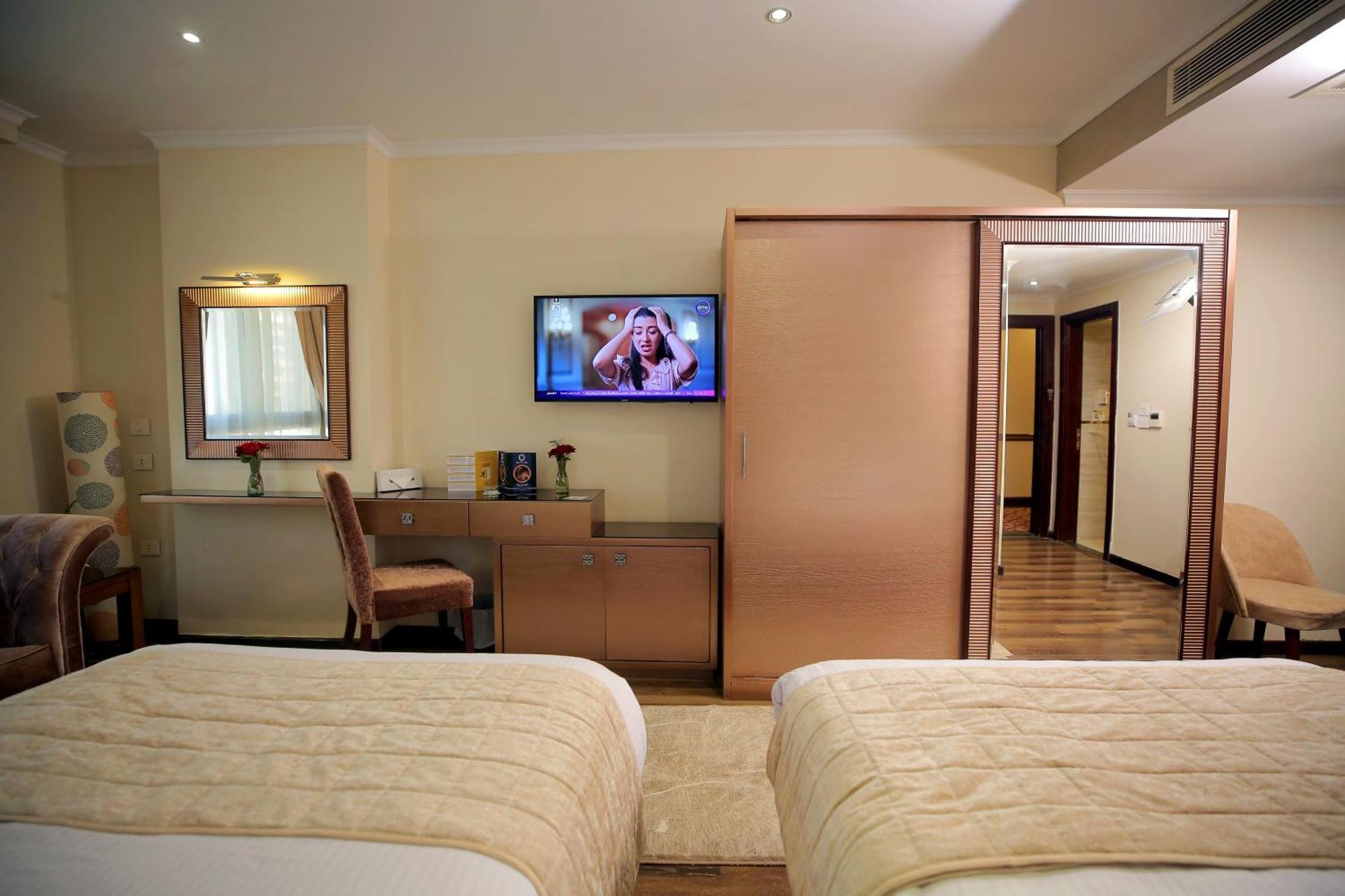 Cairo Taj Hotels & Suites - Dokki Exteriér fotografie